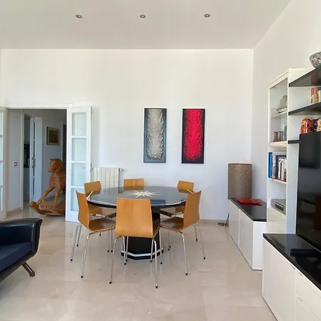 Apartmán Exclusive Beachfront Haven In Costa Brava Lloret de Mar