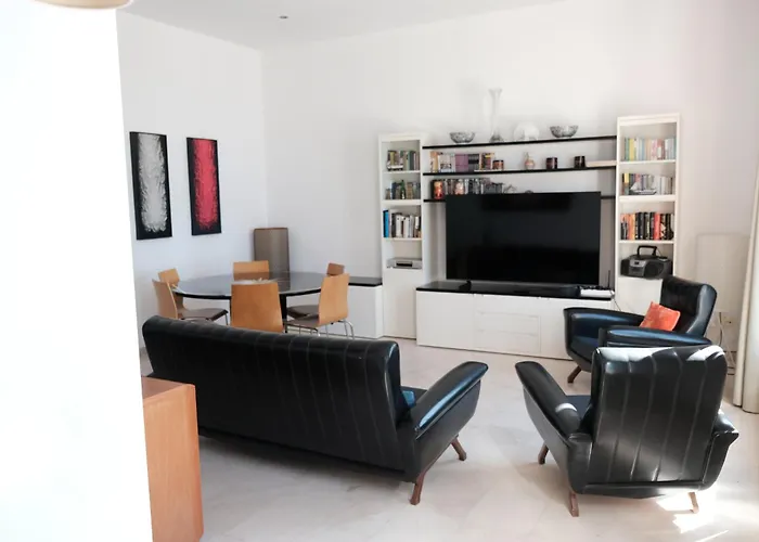 Appartement Exclusive Beachfront Haven In Costa Brava Lloret de Mar